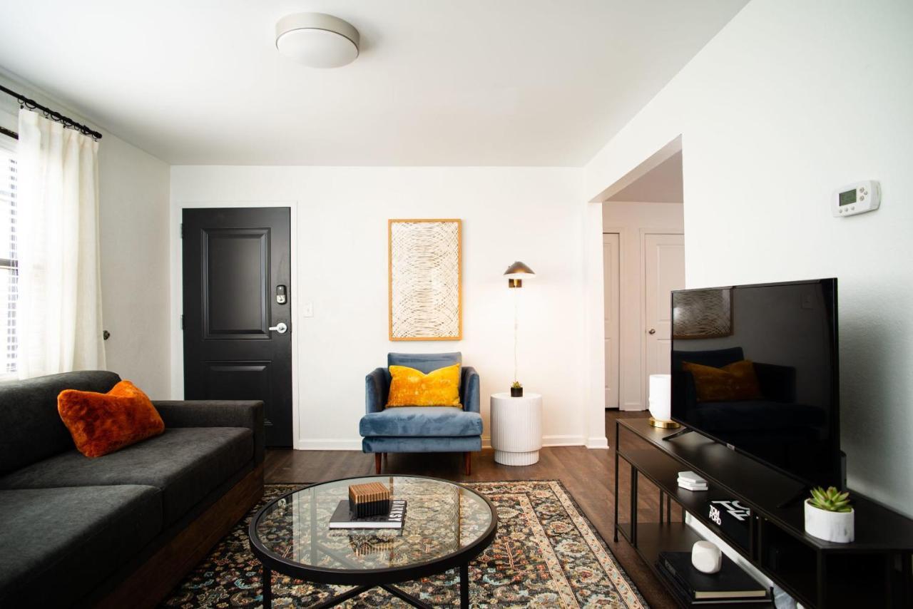 Abode Nashville - Marathon Village Near Downtown Bilik gambar