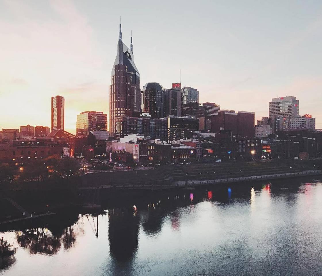 Abode Nashville - Marathon Village Near Downtown Luaran gambar